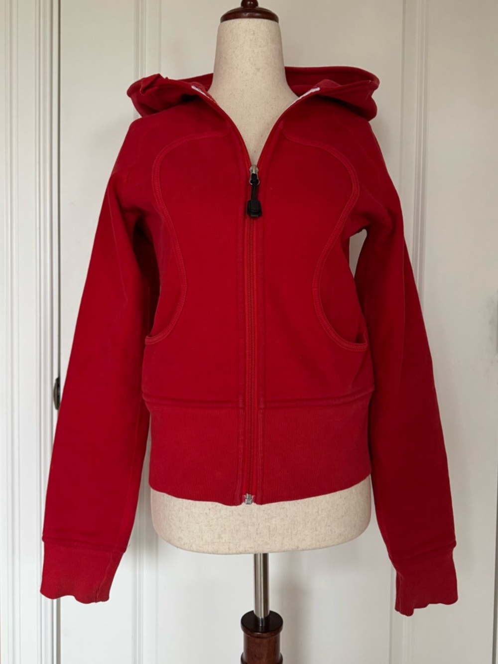 lululemon athletica Bright Red Fleece Top - Picture 3 of 6